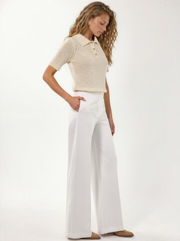 Hiccup Pullover in Beige
