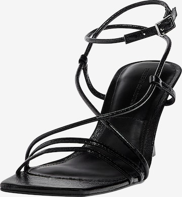 Pull&Bear Strap Sandals in Black: front