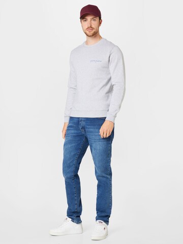 Maison Labiche Sweatshirt 'CHARONNE' in Grau