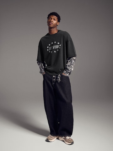 BershkaMajica - crna boja