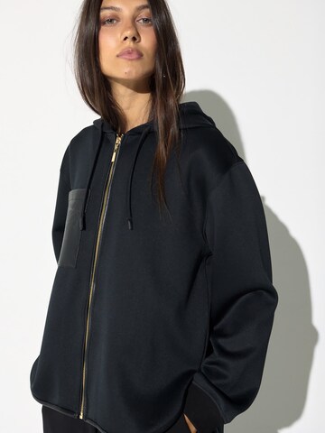 Lola Casademunt Sweatjacka i svart