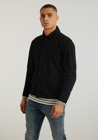 CHASIN' Regular fit Button Up Shirt in Black