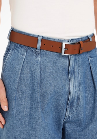 TOMMY HILFIGER Belt in Brown