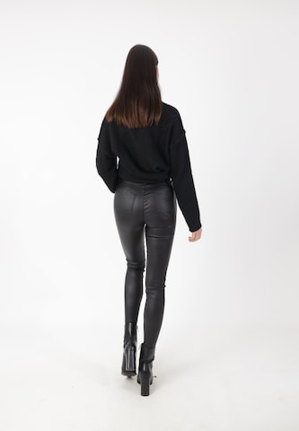 Elara Skinny Hose in Schwarz