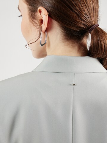 Blazer 'ONLMalika' di ONLY in grigio