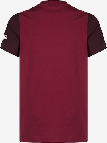 Nike Sportswear T-Shirt 'Repeat' in Rot