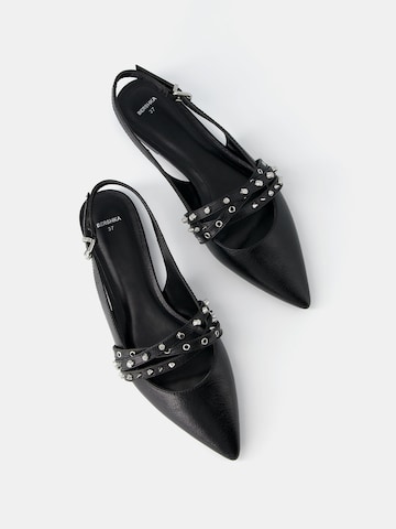 Bershka Strap ballerina in Black