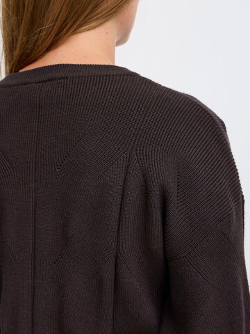 Pull-over 'Boston' ICHI en noir
