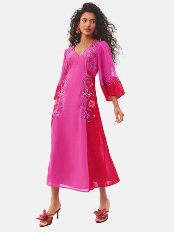 love & roses Dress in Pink: front