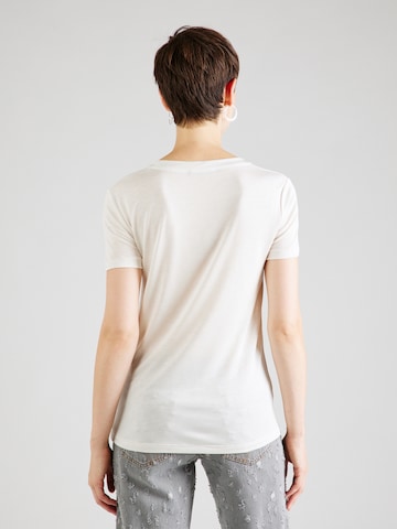 BRUUNS BAZAAR Shirt in White
