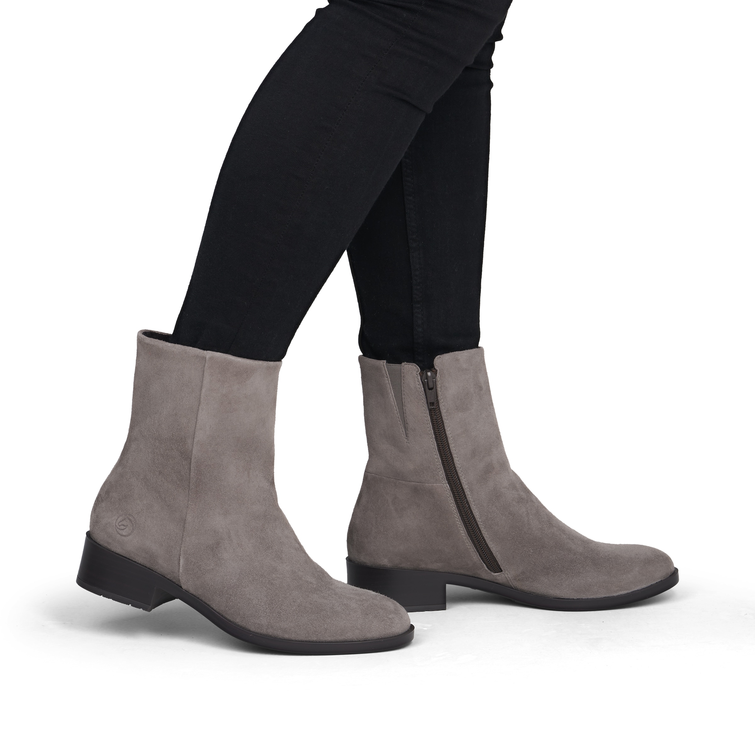 Chelsea Boots ' D3U73 ' REMONTE en gris : devant