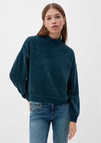 Sweat-shirt QS en bleu : devant