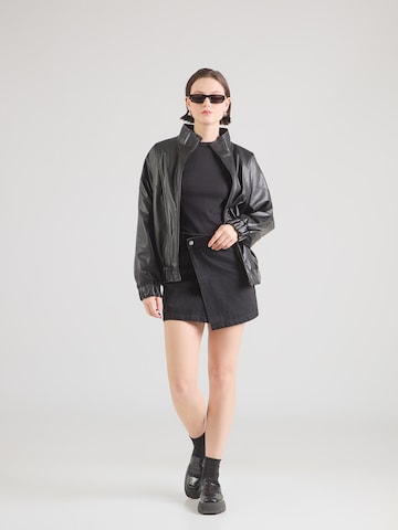 TOMMY HILFIGER Μπλουζάκι σε μαύρο