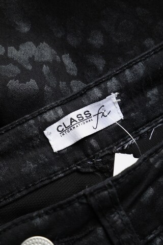 Class International Jeans in 34 in Black