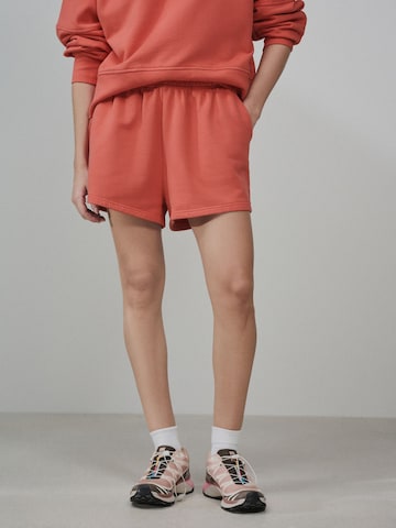 Regular Pantalon Next en rouge : devant