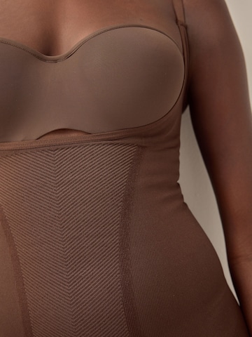 Body modelant 'Wear Your Own Bra' Next en marron