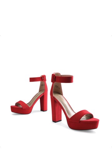 Dream Pairs Strap Sandals in Red