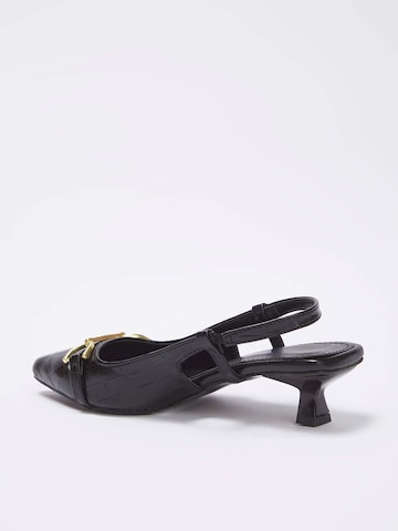 Trendyol Sling körömcipők - fekete