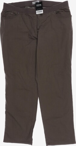 BRAX Pants in 4XL in Brown: front