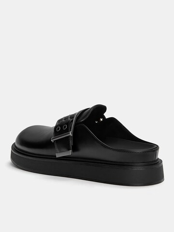 Pull&Bear Pantofle – černá