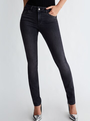 Skinny Jeans di Liu Jo in nero: frontale