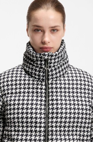 HUGO Between-Season Jacket 'Filora' in Black