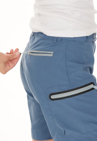 Whistler Regular Shorts 'Stian' in Blau