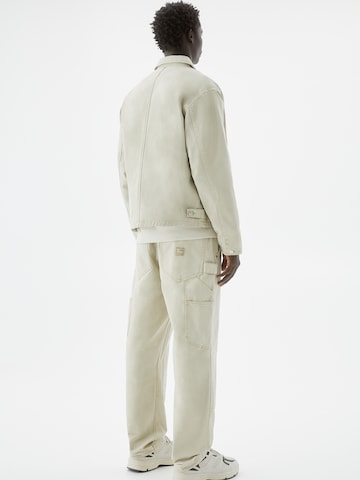 Pull&Bear Loose fit Trousers in White