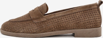 Chaussure basse Derimod en marron : devant