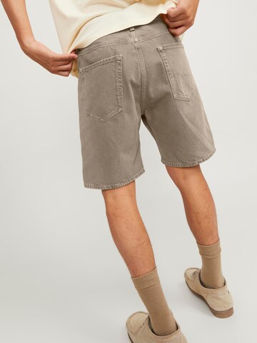 JACK & JONES Loosefit Shorts 'Tony' in Grün