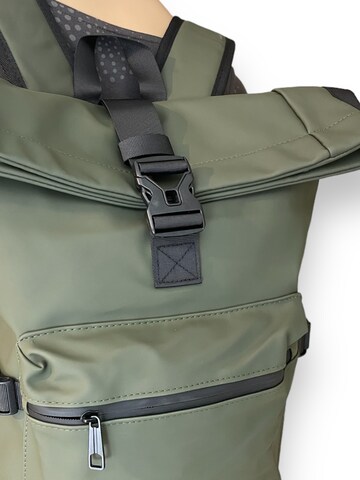 Kumixi Rucksack in Grün