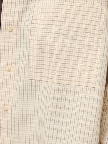ROUGE EDIT - Blusa en blanco
