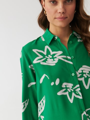 Camicia da donna ' LIBU' di TATUUM in verde