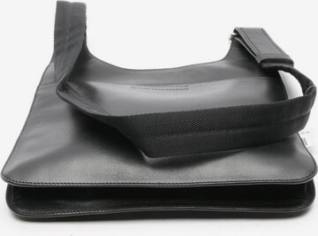 PRADA Schultertasche / Umhängetasche One Size in Schwarz