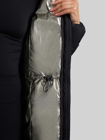 khujo Wintermantel‌‌‌‌‌‌‌‌‌ in Schwarz