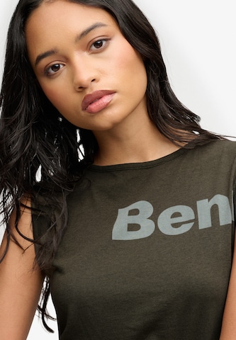 Haut 'Bench x Superdry & Co' BENCH en vert