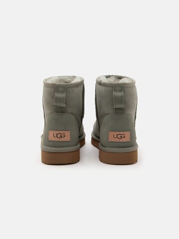 UGG Boots 'Classic Mini II' in Groen