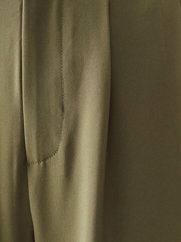 Wide leg Pantaloni cu buzunare 'TALA ' de la Calli pe verde