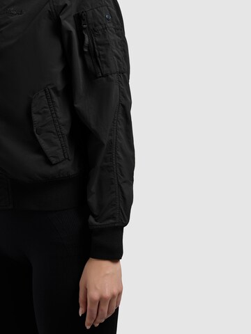 khujo Kurtka przejściowa 'Zaria' w kolorze czarny