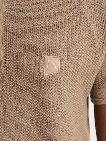 CHASIN' Shirt 'Guy' in Beige