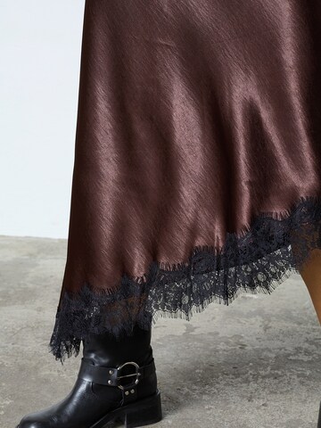 SISTERS POINT Nederdel 'GEWO' i brun