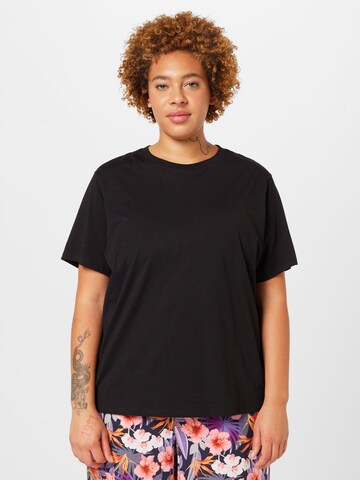 PIECES Curve T-shirt 'RIA' i svart: framsida