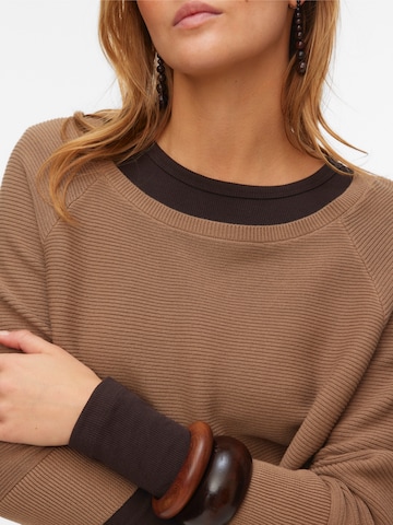 Pulover 'VMNEW NORA' de la VERO MODA pe maro