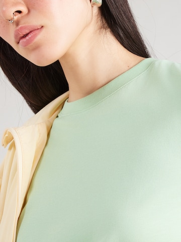 žalia PIECES Marškinėliai 'PCRia'