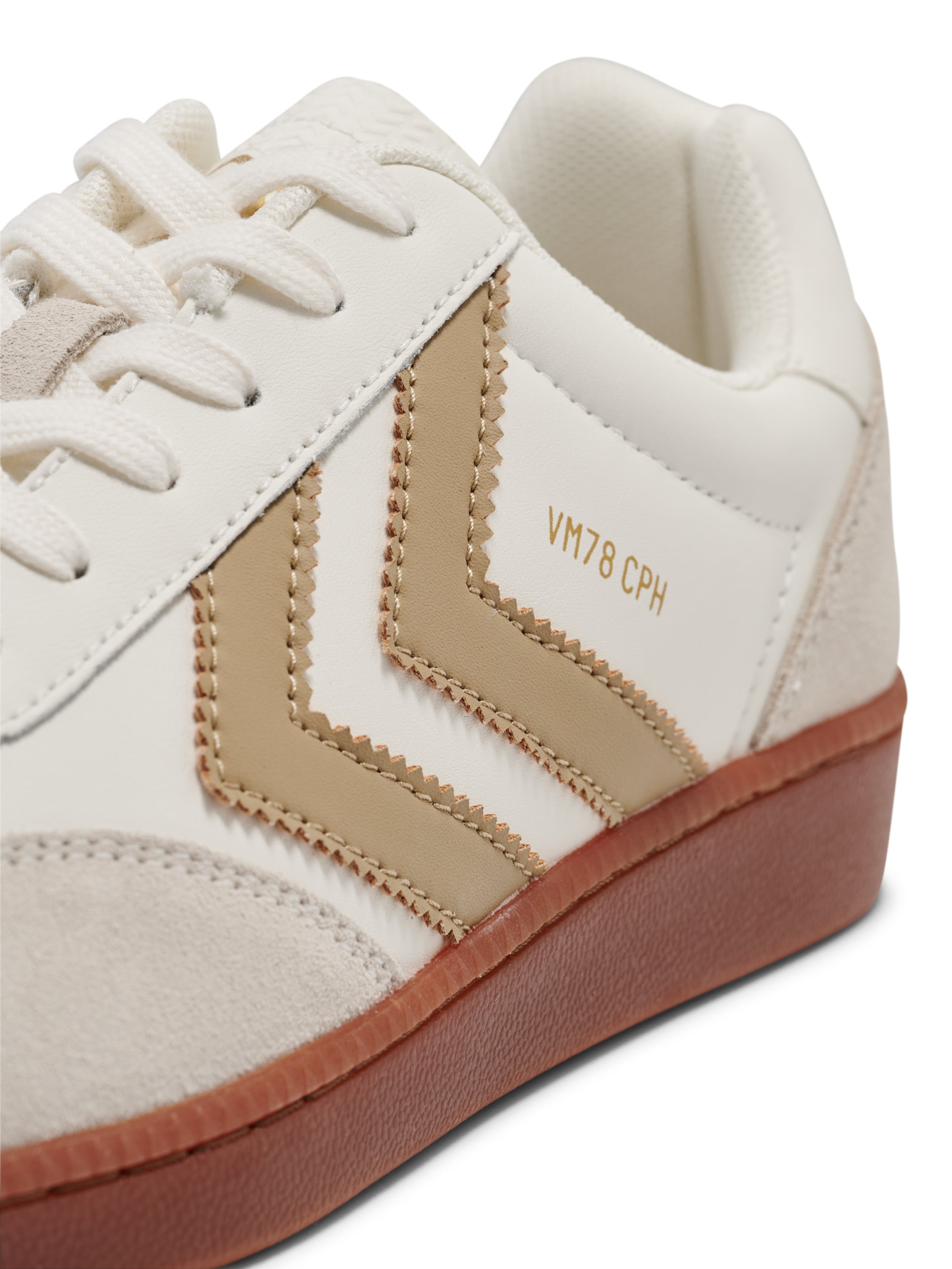 Hummel Sneaker in Weiß