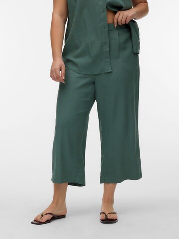 Vero Moda Curve - Pierna ancha Pantalón plisado 'VMCMYMILO' en verde: frente