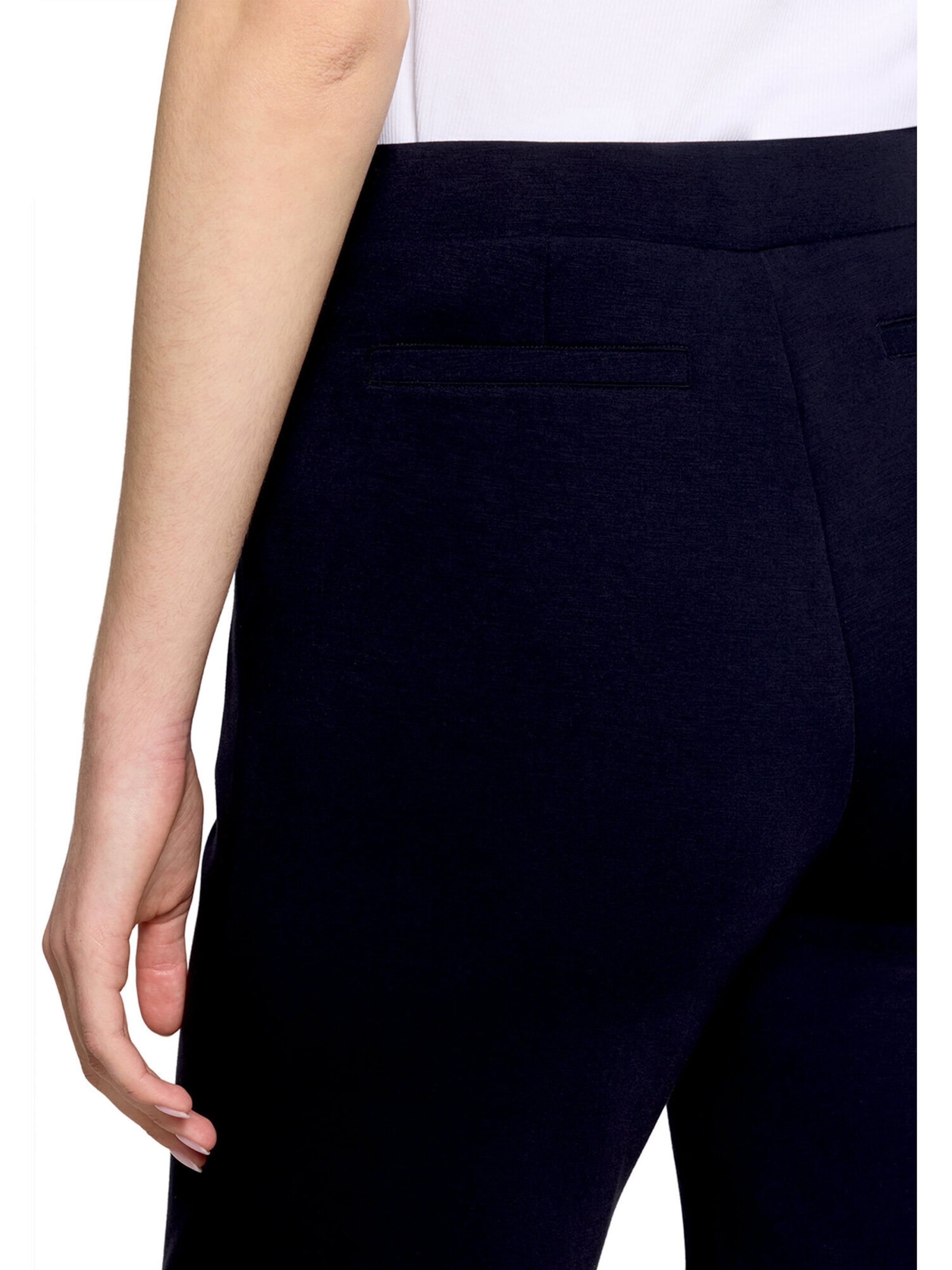 Betty Barclay Loose fit Trousers in Blue