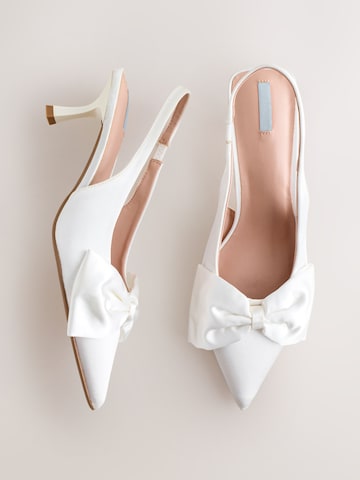Next - Zapatos destalonado en blanco