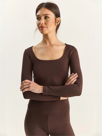 Bianco Lucci - Camisa em castanho