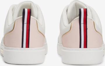 TOMMY HILFIGER Sneaker in Weiß